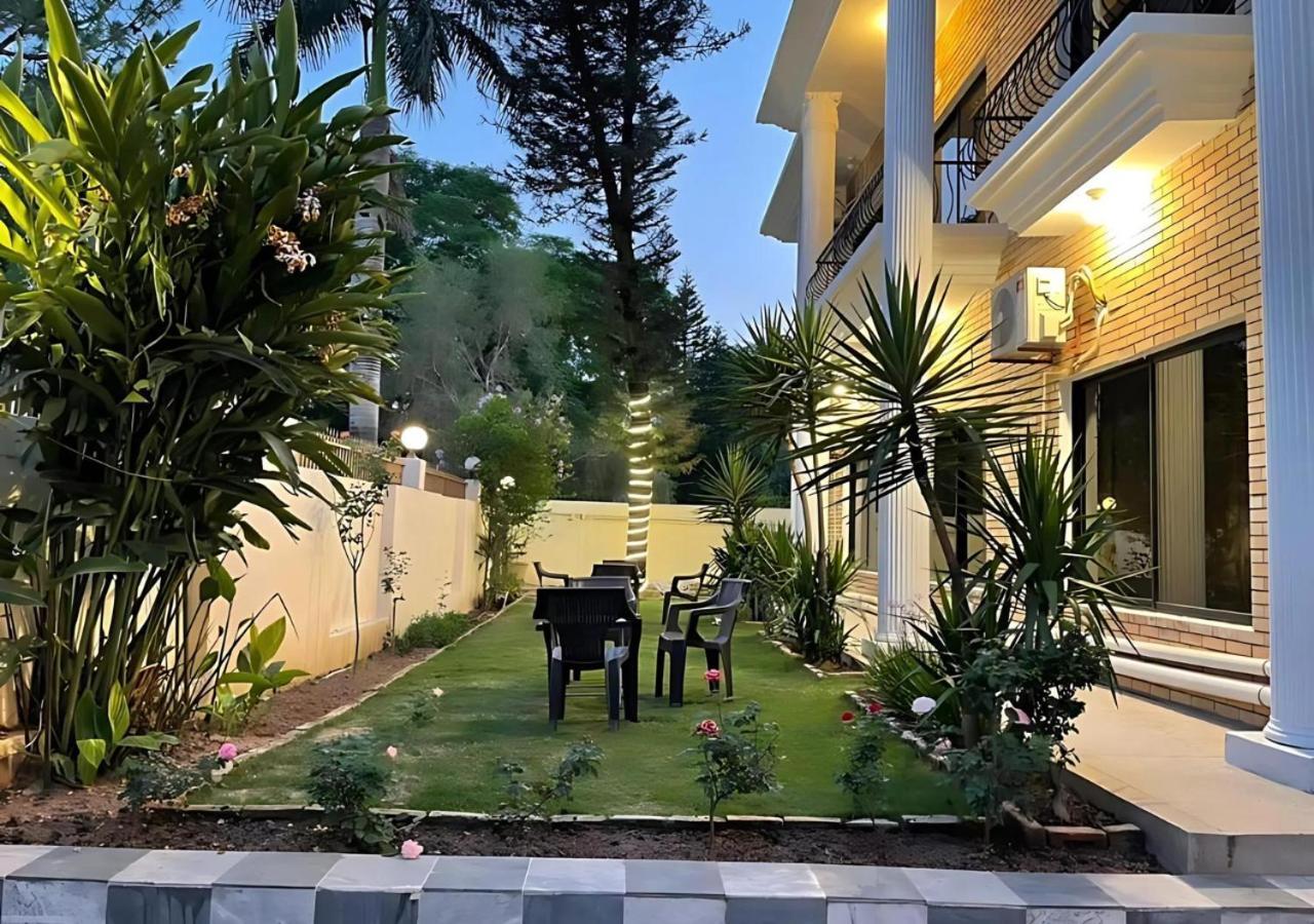 Infinity Villa Islamabad Luaran gambar